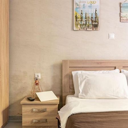 Cute Full Apt W/Backyard In Paleo Faliro Athén Kültér fotó