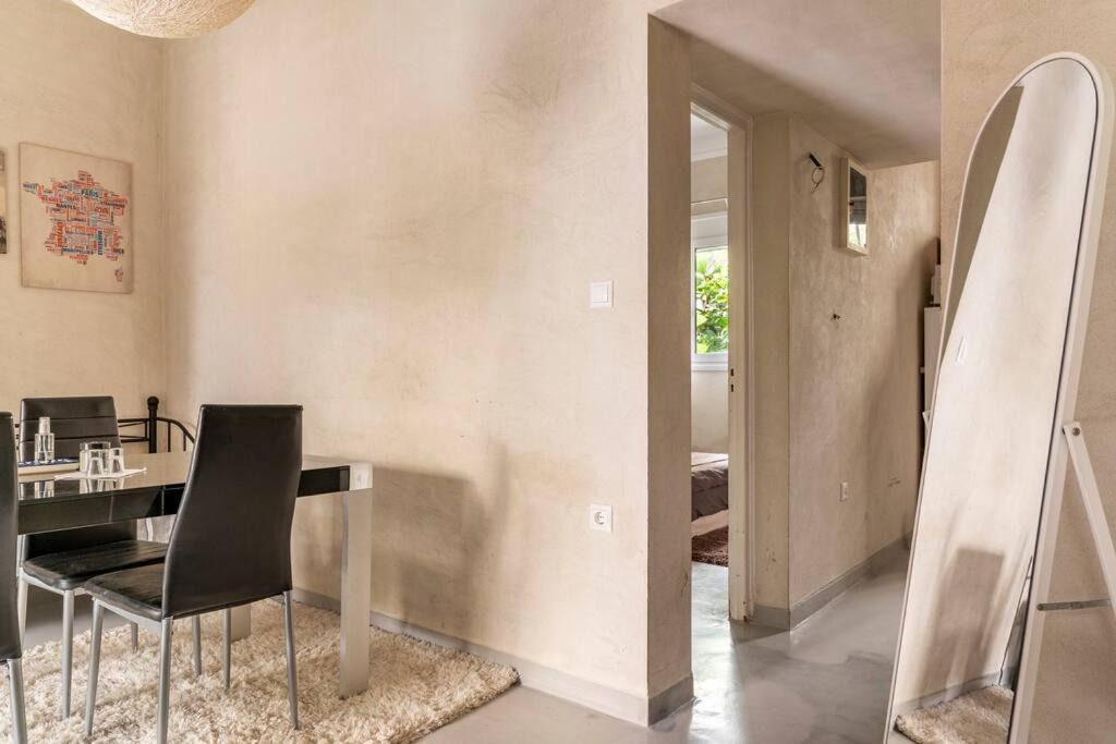 Cute Full Apt W/Backyard In Paleo Faliro Athén Kültér fotó
