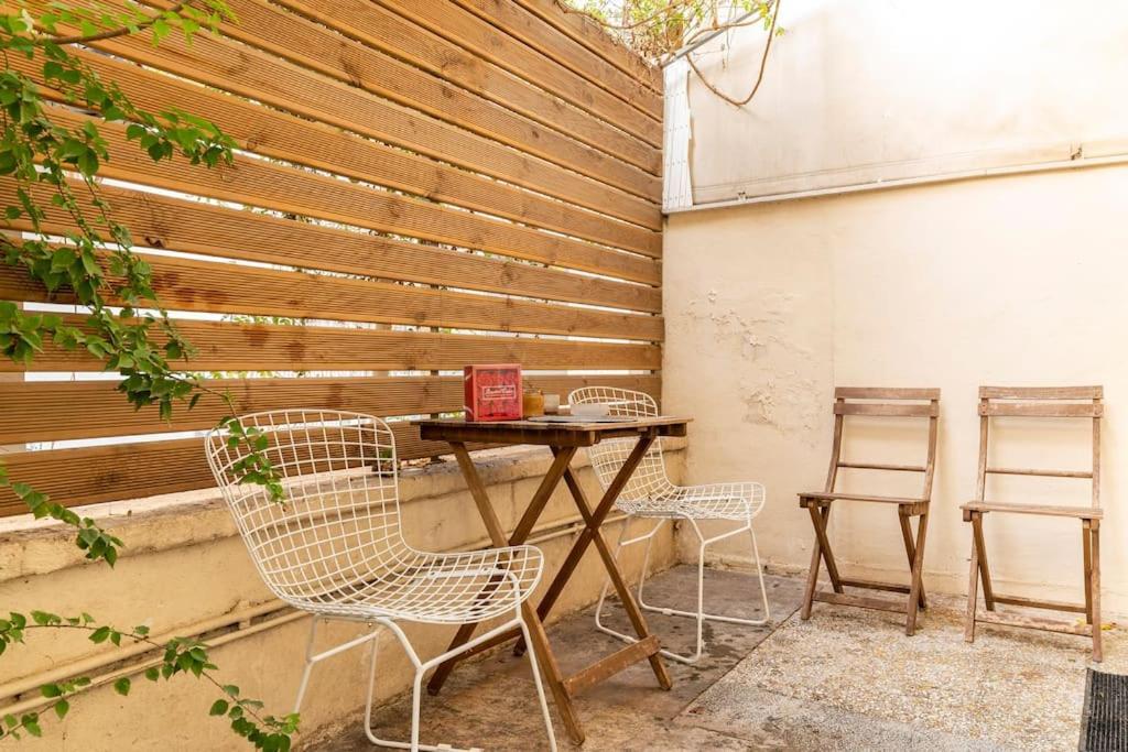 Cute Full Apt W/Backyard In Paleo Faliro Athén Kültér fotó